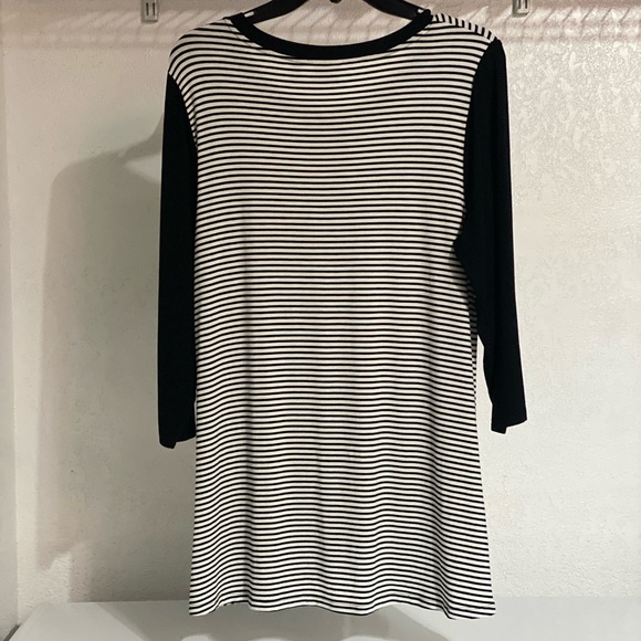 Weekends By Chico’s Striped Tunic Top - Picture 5 of 6